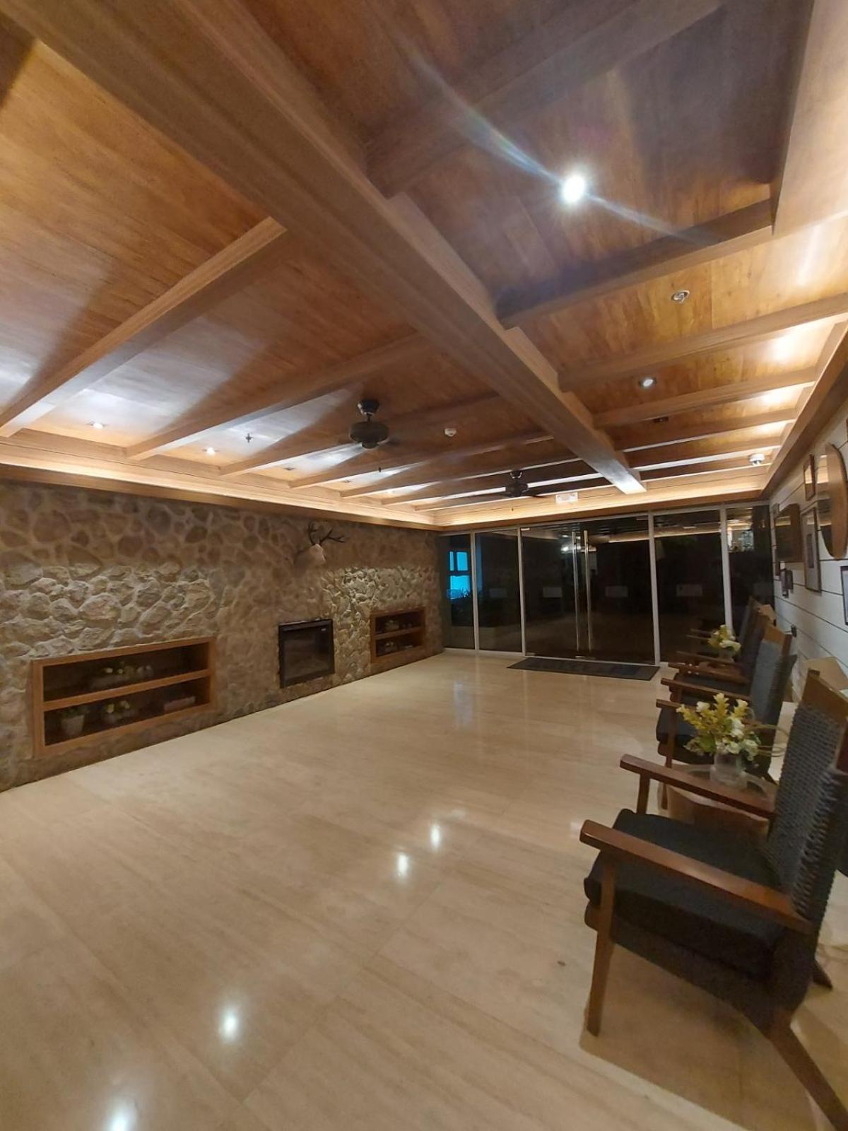 The Penn Room Tagaytay At Cool Suites Tagaytay City Exterior foto
